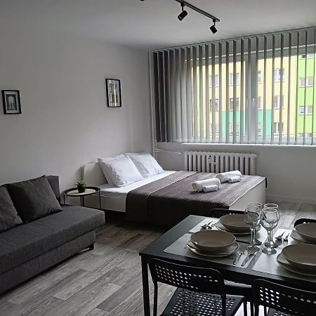 Apartamenty Oswiecim Klimatyzacja Air-Conditioned Esterno foto