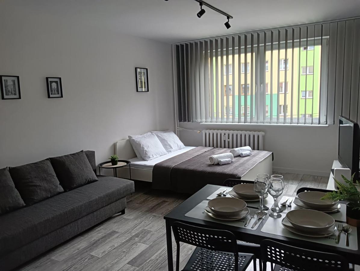 Apartamenty Oswiecim Klimatyzacja Air-Conditioned Esterno foto