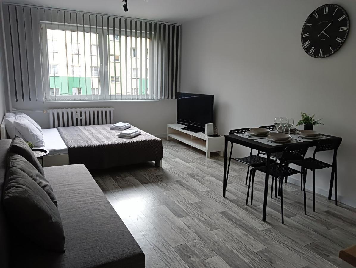 Apartamenty Oswiecim Klimatyzacja Air-Conditioned Esterno foto
